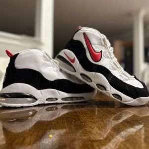 Nike Air Max Uptempo 95 - Size 9